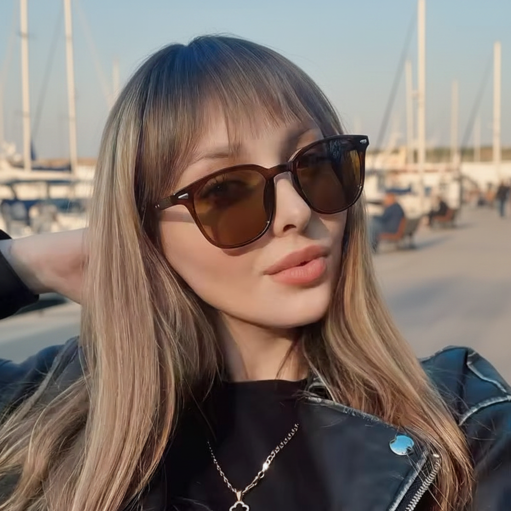 MONROE - Oversized Square Sunglasses