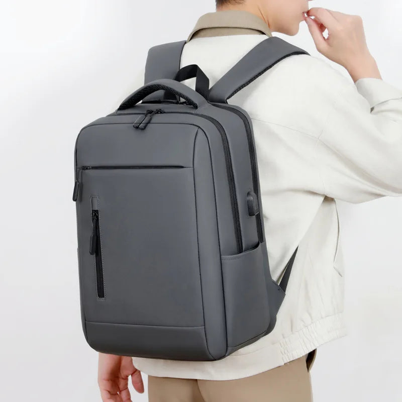 VOYAGEUR 25L