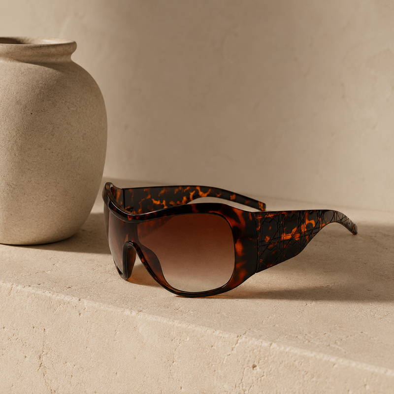 AURORE - Oversized Butterfly Sunglasses