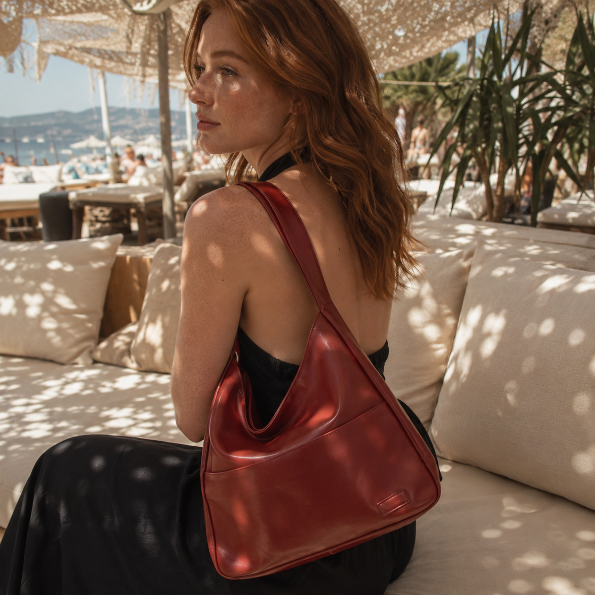 MAËVA - Vegane Schultertasche aus Leder