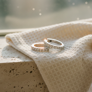 NICOLE – Creolen aus 925er Sterlingsilber mit Moissanit