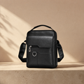 NOMADE - Vegan Leather Everyday Messenger Bag