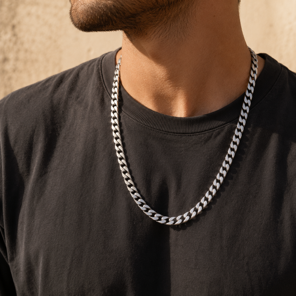 SOVEREIGN - 925 Sterling Silver Cuban Chain Necklace